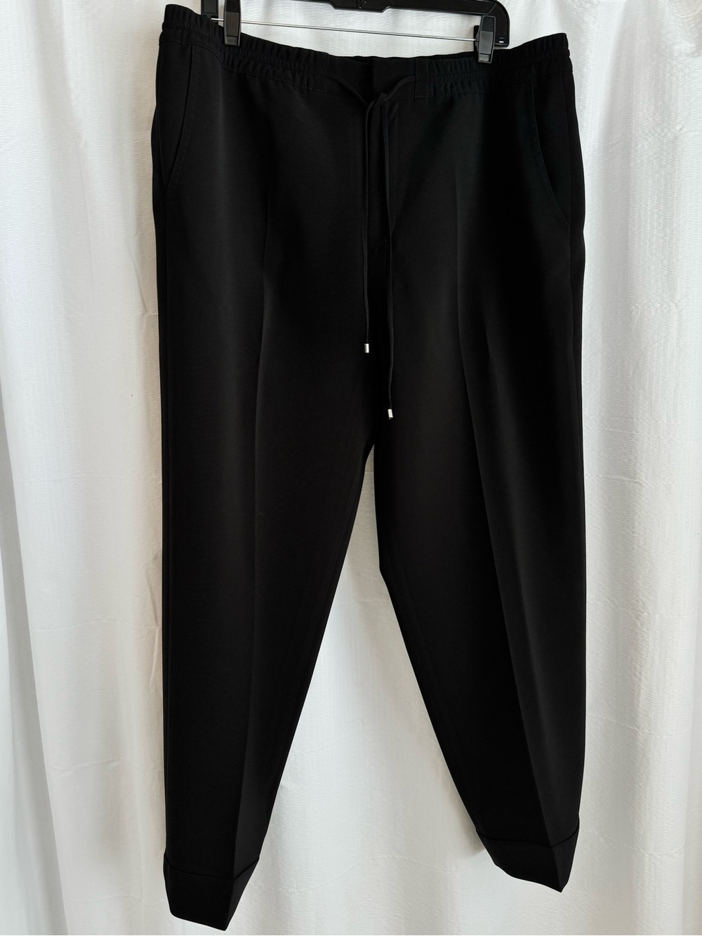 Club Monaco Black Cropped Tapered Pants Sz 14